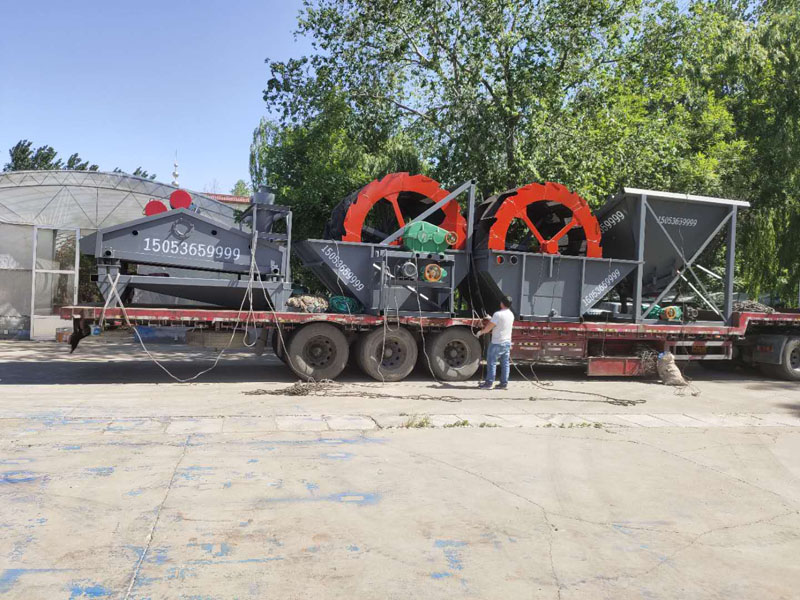 移動洗砂機(jī) 移動洗砂機(jī)