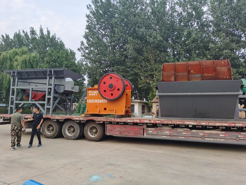 車載輪式移動破碎站 車載輪式移動破碎站