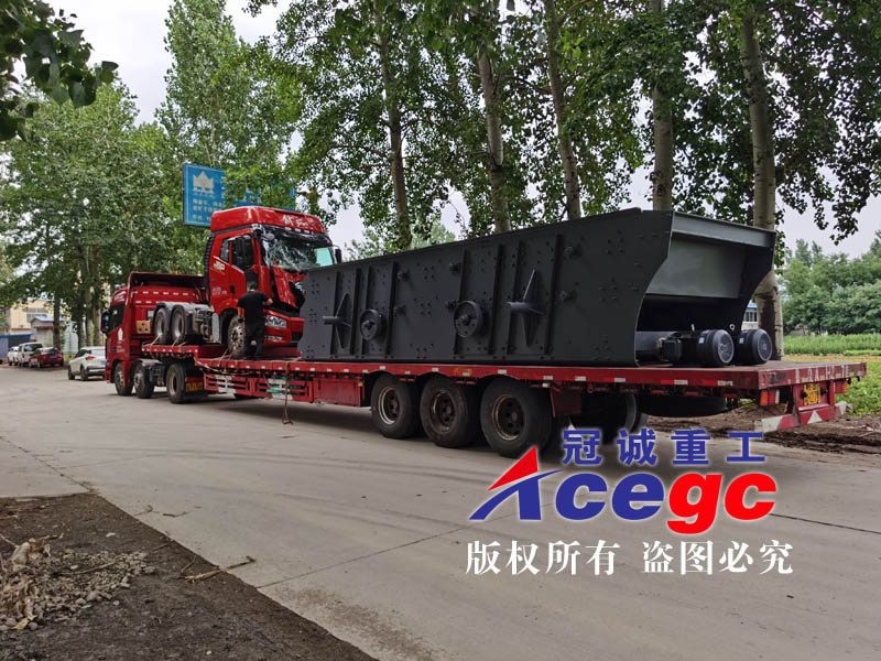 振動(dòng)篩沙設(shè)備 振動(dòng)篩沙設(shè)備