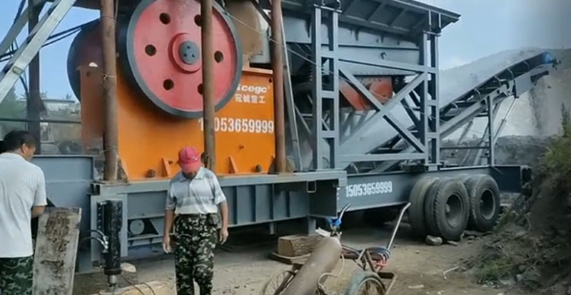 輪胎式移動破碎站 輪胎式移動破碎站