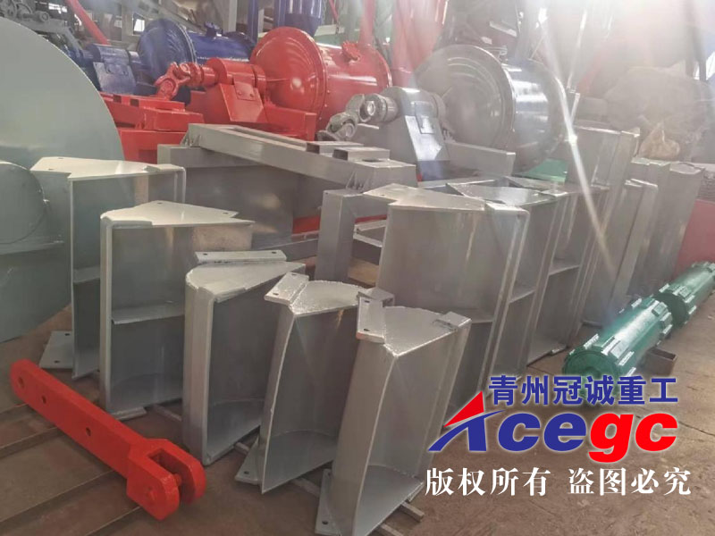 挖沙選金洗沙過(guò)駁船 挖沙選金洗沙過(guò)駁船