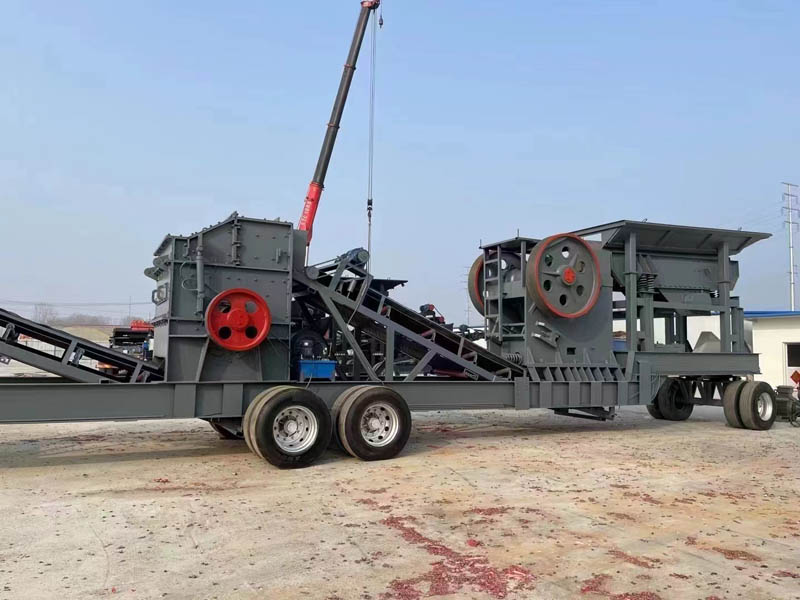 移動(dòng)式破碎制砂機(jī) 移動(dòng)式破碎制砂機(jī)